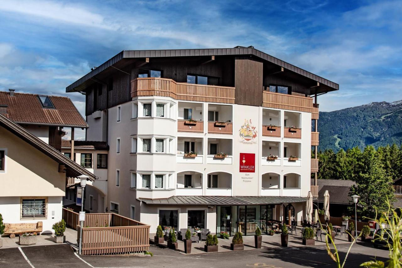 Appartement- Und Wellnesshotel Winkler ฟัลเซส ภายนอก รูปภาพ