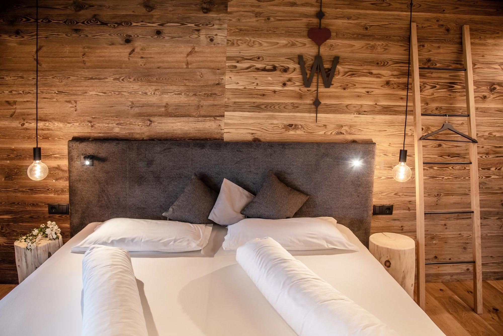 Appartement- Und Wellnesshotel Winkler ฟัลเซส ห้อง รูปภาพ
